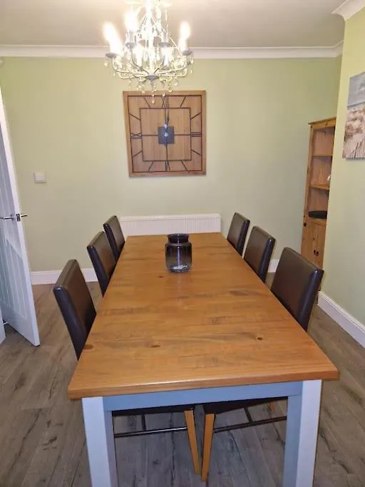 Vila Wishbone House Bridlington