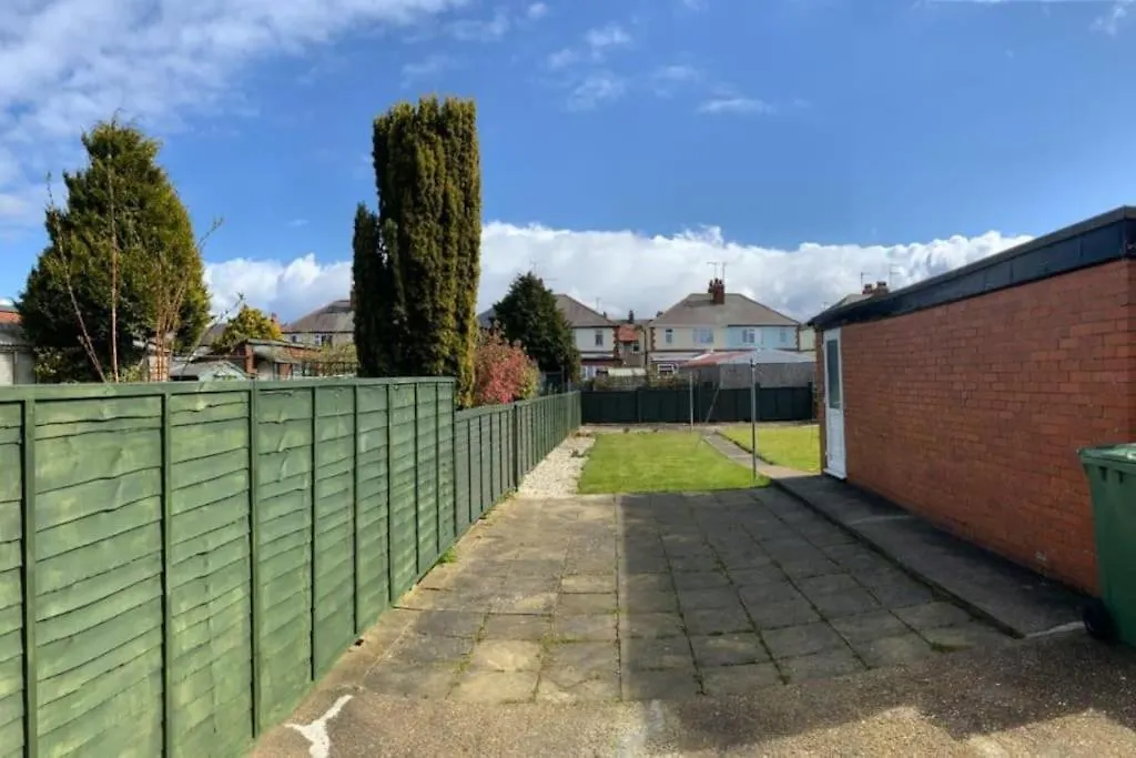 Vila Wishbone House Bridlington